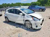 2015 Toyota PRIUS фото