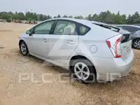 2015 Toyota PRIUS photo