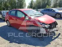 2015 Toyota PRIUS photo