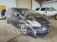 2015 Toyota PRIUS фото
