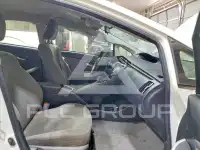 2015 Toyota PRIUS фото
