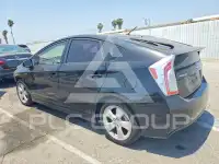 2015 Toyota PRIUS фото