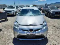 2015 Toyota PRIUS фото