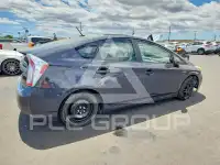 2015 Toyota PRIUS фото