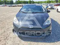 2015 Toyota PRIUS photo