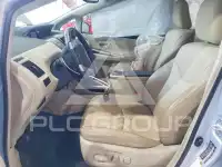 2015 Toyota PRIUS фото