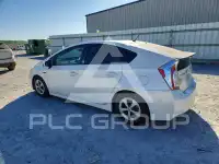2015 Toyota PRIUS фото