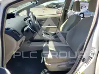 2015 Toyota PRIUS фото