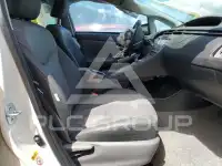 2015 Toyota PRIUS photo