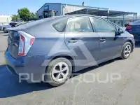 2015 Toyota PRIUS фото