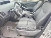 2015 Toyota PRIUS фото
