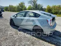 2015 Toyota PRIUS фото