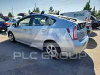 2015 Toyota PRIUS фото