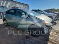2015 Toyota PRIUS фото