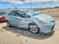 2015 Toyota PRIUS фото