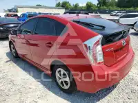 2015 Toyota PRIUS photo