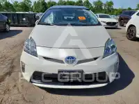 2015 Toyota PRIUS фото