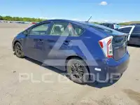 2015 Toyota PRIUS фото