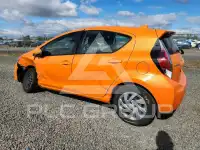 2015 Toyota PRIUS photo