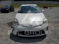 2015 Toyota PRIUS photo