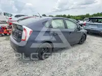 2015 Toyota PRIUS фото