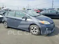 2015 Toyota PRIUS фото