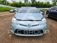 2015 Toyota PRIUS photo