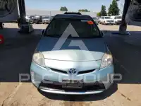 2015 Toyota PRIUS фото