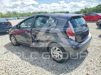2015 Toyota PRIUS фото