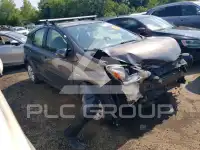 2015 Toyota PRIUS фото