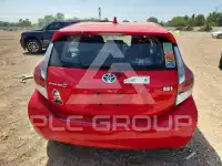 2015 Toyota PRIUS фото