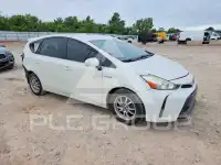 2015 Toyota PRIUS фото