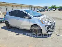 2015 Toyota PRIUS фото