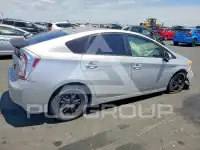 2015 Toyota PRIUS фото