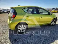 2015 Toyota PRIUS фото