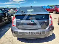 2015 Toyota PRIUS фото