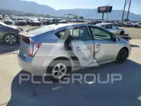 2015 Toyota PRIUS photo