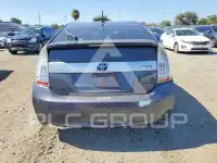 2015 Toyota PRIUS photo