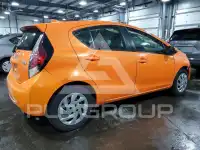 2015 Toyota PRIUS фото
