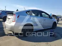 2015 Toyota PRIUS фото