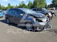 2015 Toyota PRIUS фото