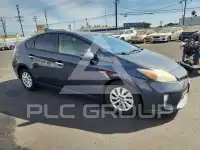 2015 Toyota PRIUS фото