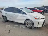 2015 Toyota PRIUS фото