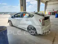 2015 Toyota PRIUS фото