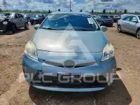 2015 Toyota PRIUS фото