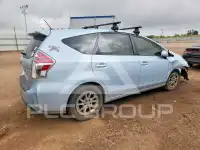 2015 Toyota PRIUS фото