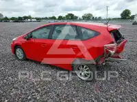 2015 Toyota PRIUS фото