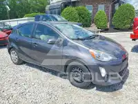 2015 Toyota PRIUS фото