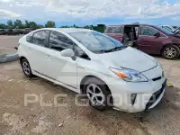 2015 Toyota PRIUS photo