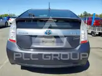 2015 Toyota PRIUS photo